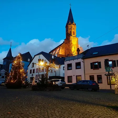 Fuchsbau Holiday home *